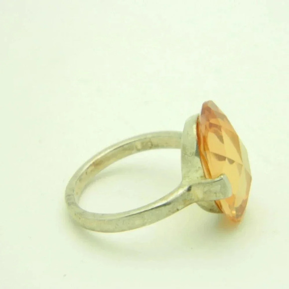 Sterling Silver .925 Peach Orange Faceted Ring - Picture 3 of 5